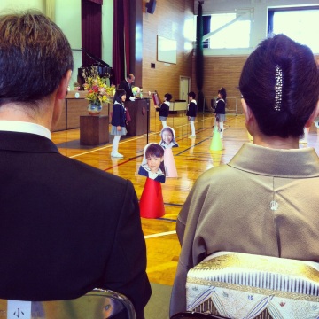 Kindergarten graduation ceremony, kimono japan